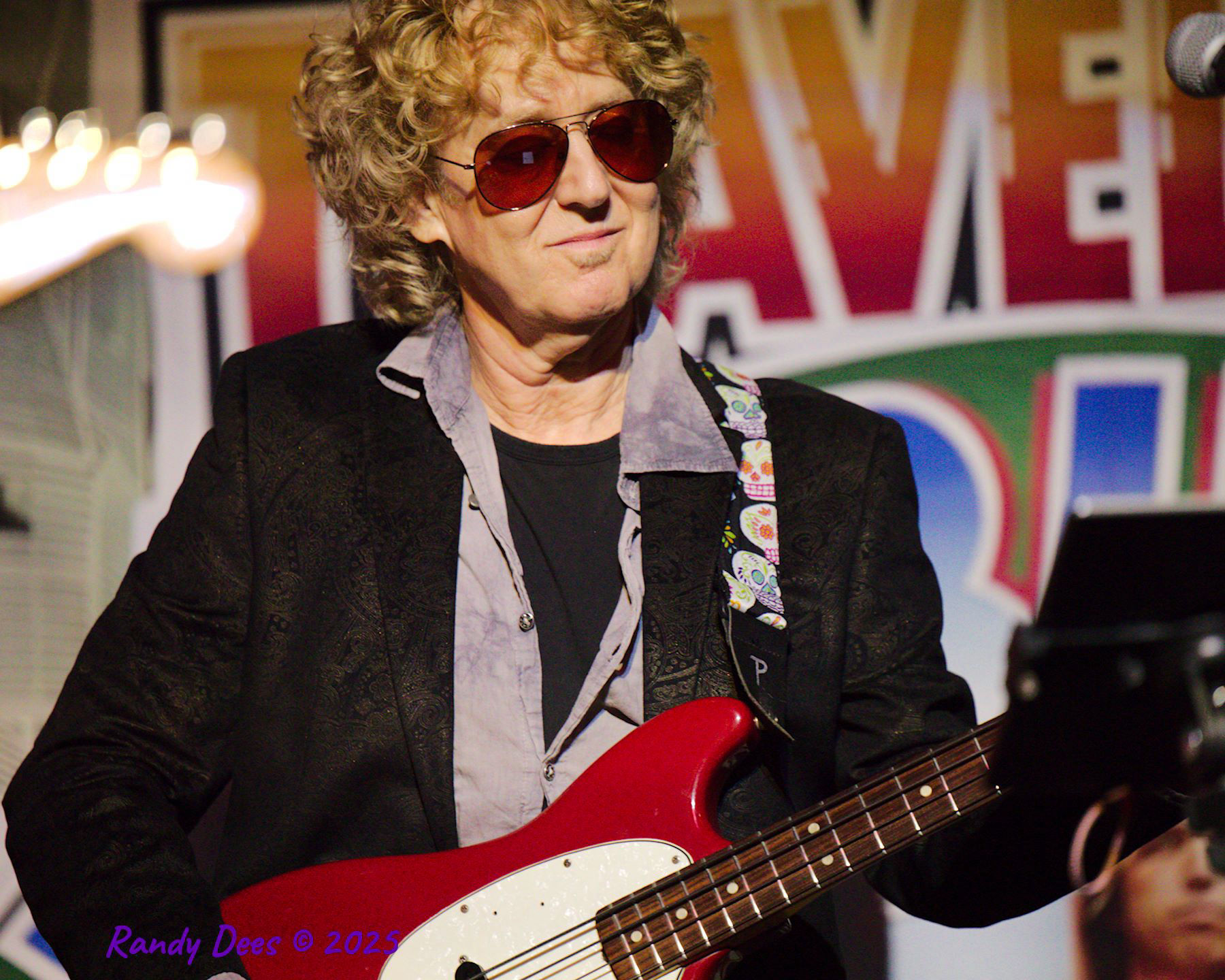 The Traveling Wilburys & Beyond